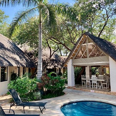 Pamarah Lodge วิกตอเรียฟอลส์ ภายนอก รูปภาพ