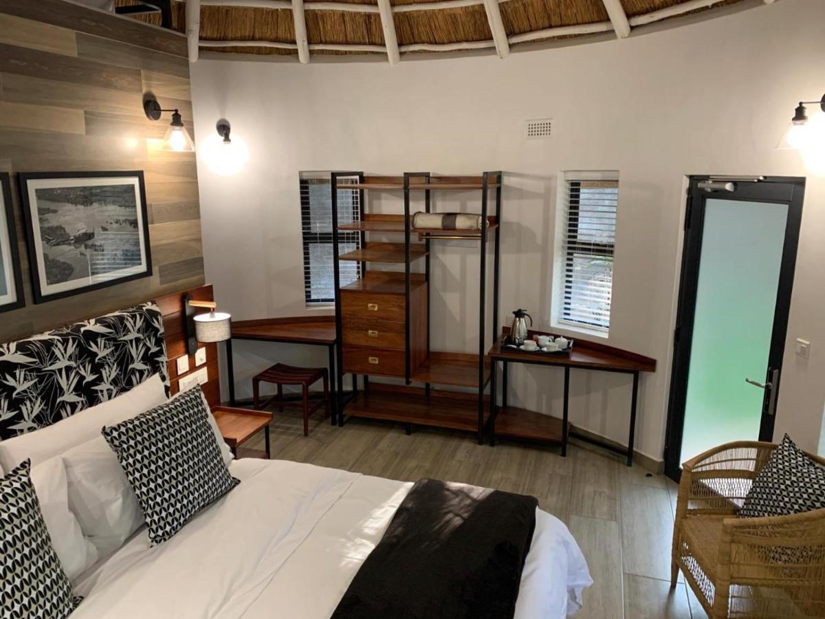 Pamarah Lodge วิกตอเรียฟอลส์ ภายนอก รูปภาพ